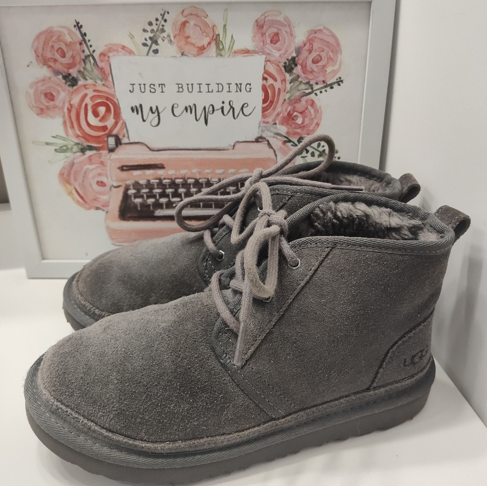 GUC UGG Australia Neumel Suede Leather Chukka Lace Up Ankle Boots, Grey, 7 - Picture 3 of 16